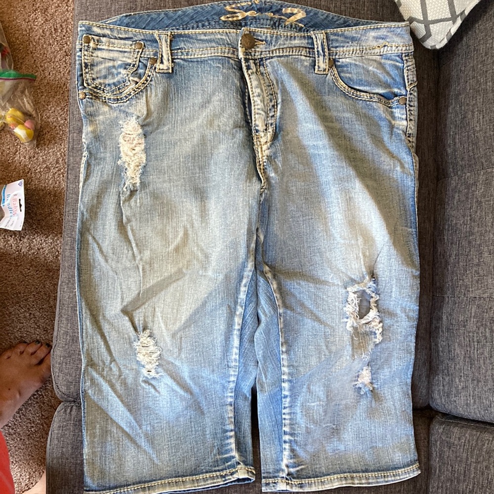 Womens Bermuda shorts